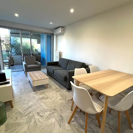 Les Pins - 4 People - Swimming Pool Ζουάν λε Πιν