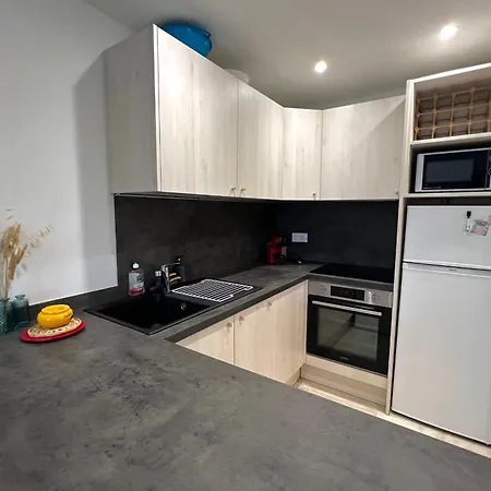 Les Pins - 4 People - Swimming Pool