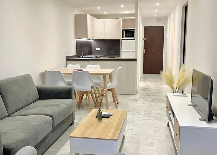 Les Pins - 4 People - Swimming Pool